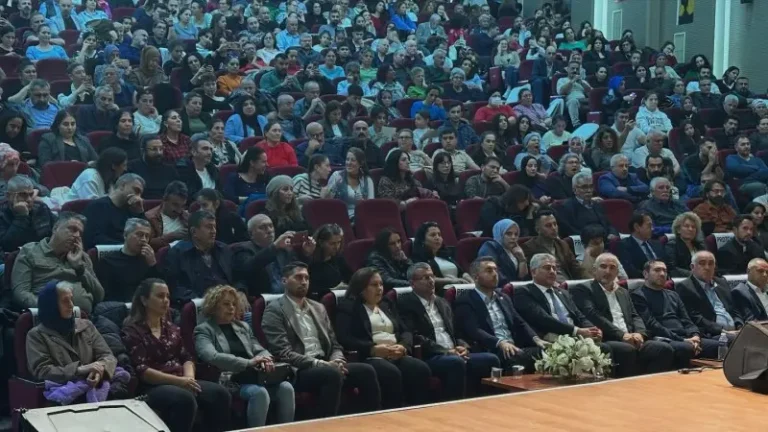 Çerkezköy atatürk kültür merkezi