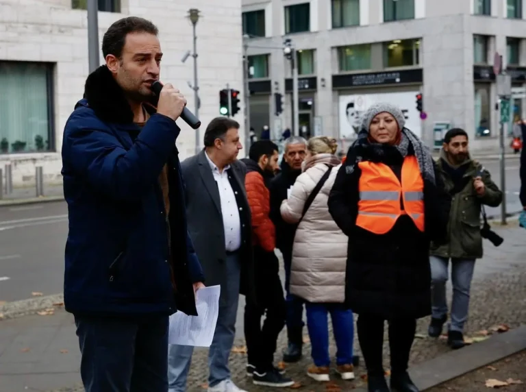 Berlin Alevi Toplumu